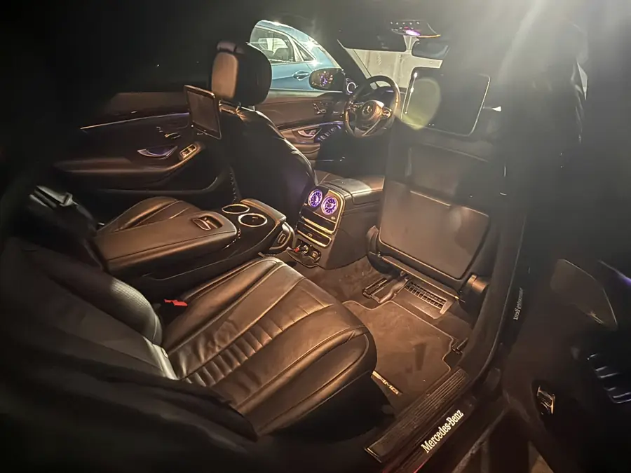 Leather interior of the Mercedes S-Class
